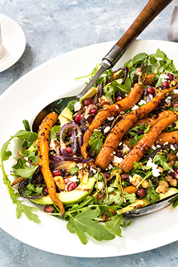 roasted-baby-carrot-salad-with-walnuts,-puy-lentils-and-feta-featured
